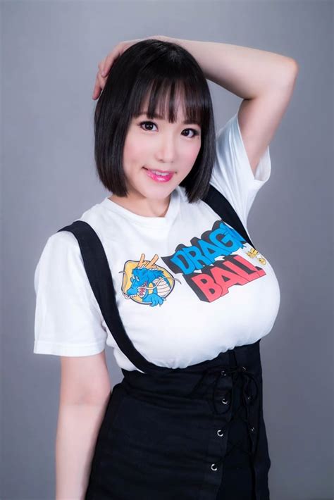 Kaho Shibuya is just one of those very souls who we had the opportunity of meeting, and getting to know better through our shared love for the otaku lifestyle. . Kaho shibuya 18